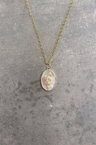 BIRTH FLOWER DECEMBER PEARL