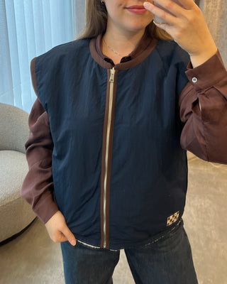 LIZOLA WAISTCOAT BIRCH/NAVY