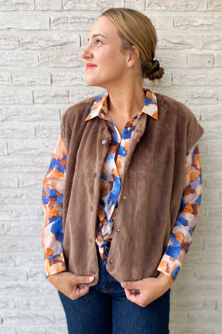 SHARI VEST CHOCO