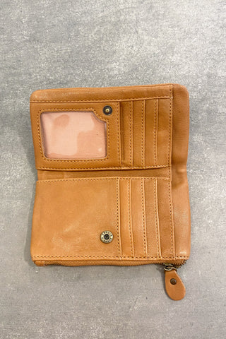 ENOLA WALLET CAMEL