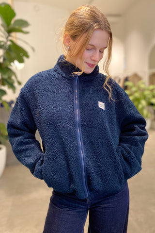 AUDREY VEST MIDNIGHT