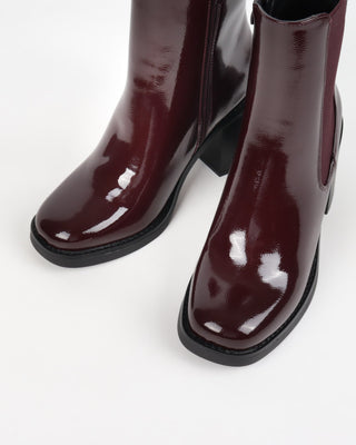 GITTE BOOTS WINE