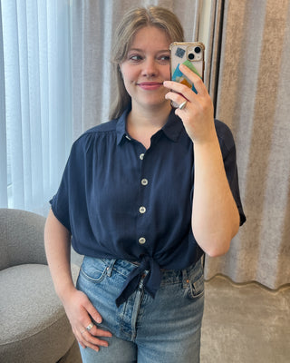 GIGI BLOUSE NAVY