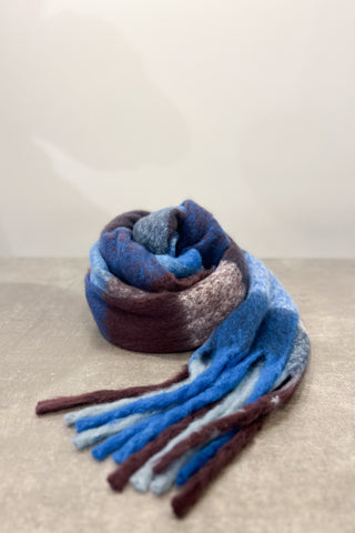 WATTI SCARF BLUE QUARTZ MIX