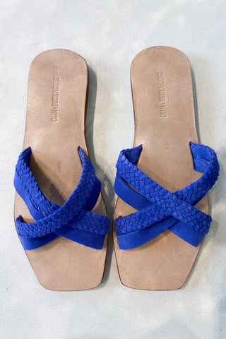 OLIN FLAT BRAID ALIVE